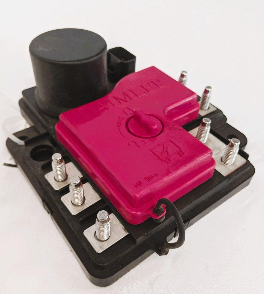 Freightliner Daimler Battery Cable Access Power Module - P/N A66-14402-018