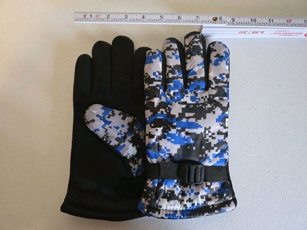 Men's Camo Gloves