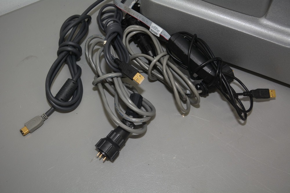 ^ Veeco Instruments Wyco NT9100 Surface Profiler #X498