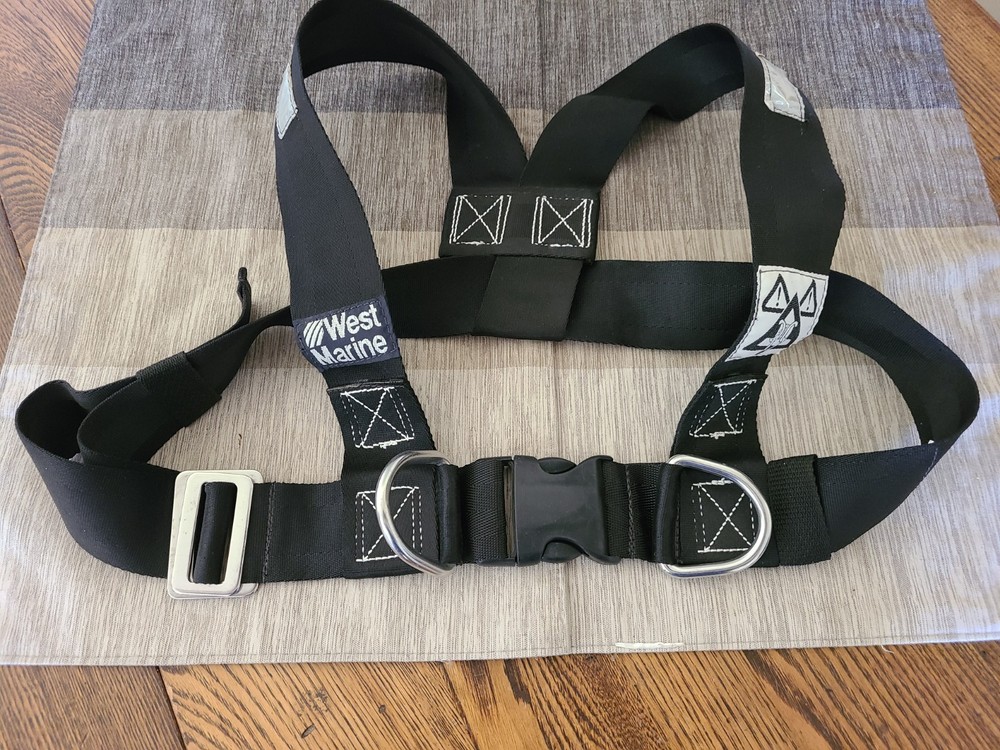 West Marine Sailing Harness Safety Harness Medium