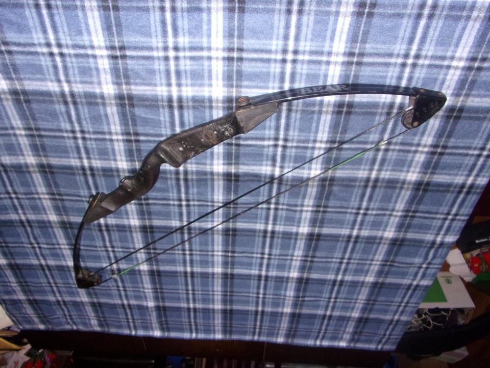 Bear Mini Magnum Youth Compound Bow