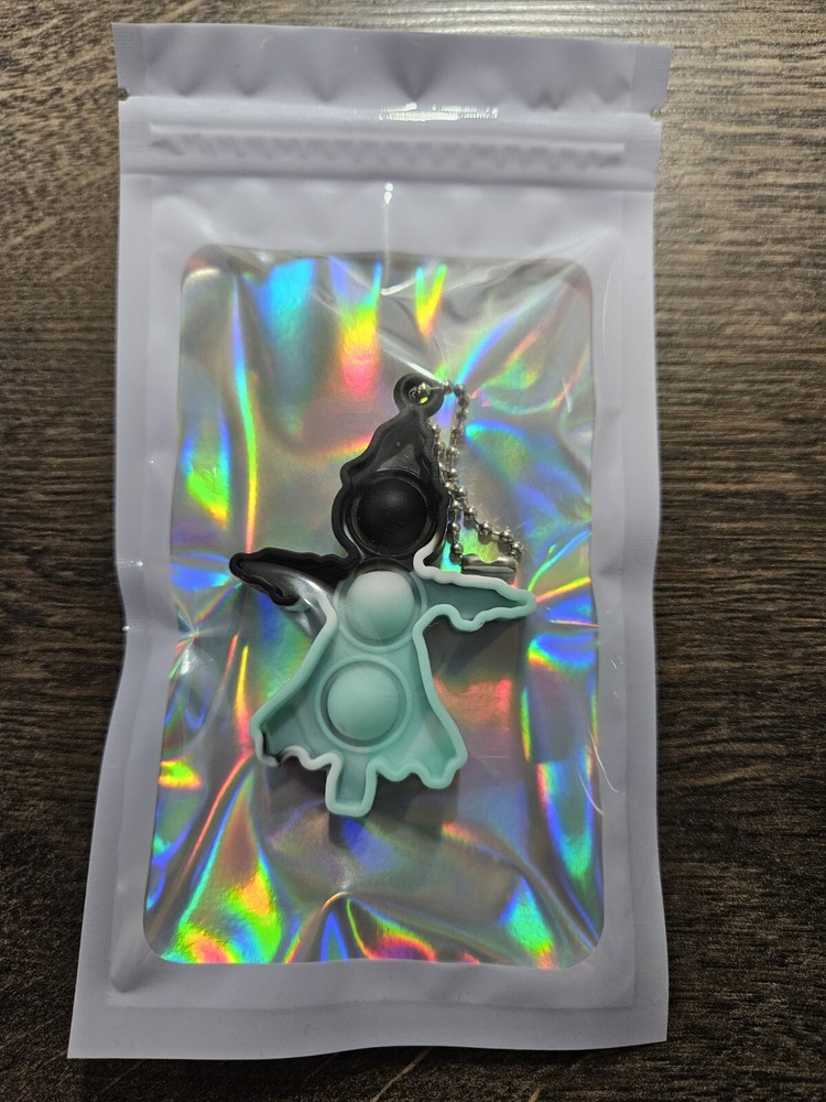 Halloween Witch Fidget Keyring