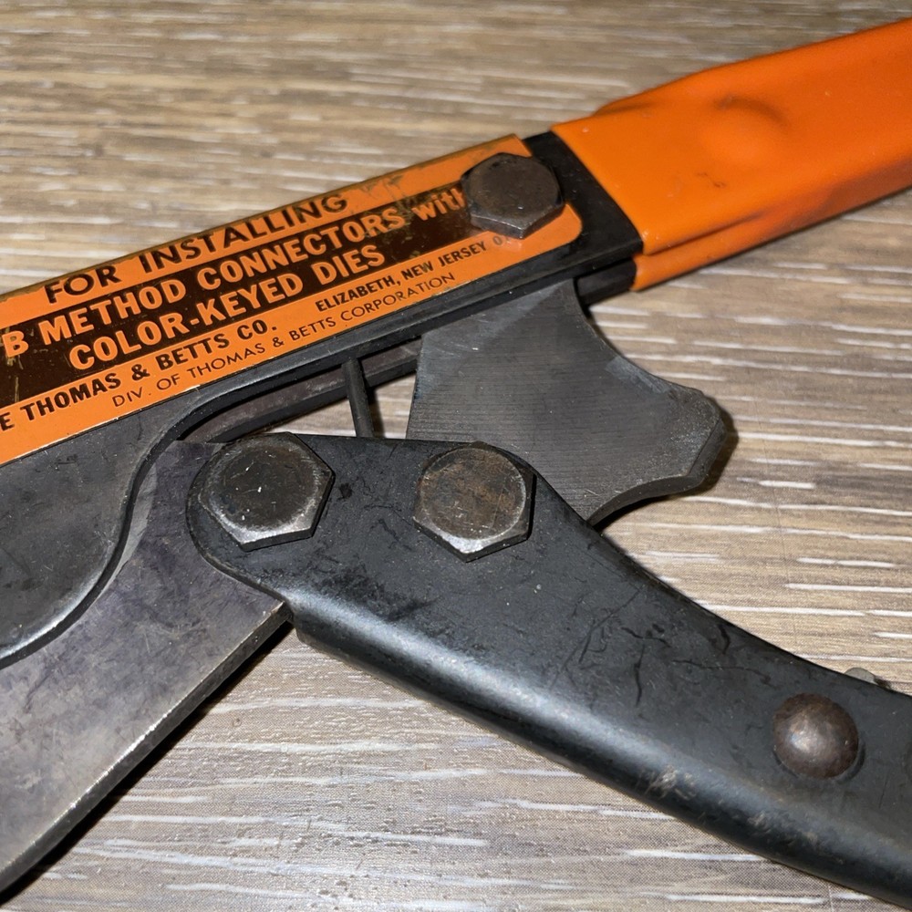 Vintage Thomas & Betts • TBM-2 • Terminal Crimper Tool