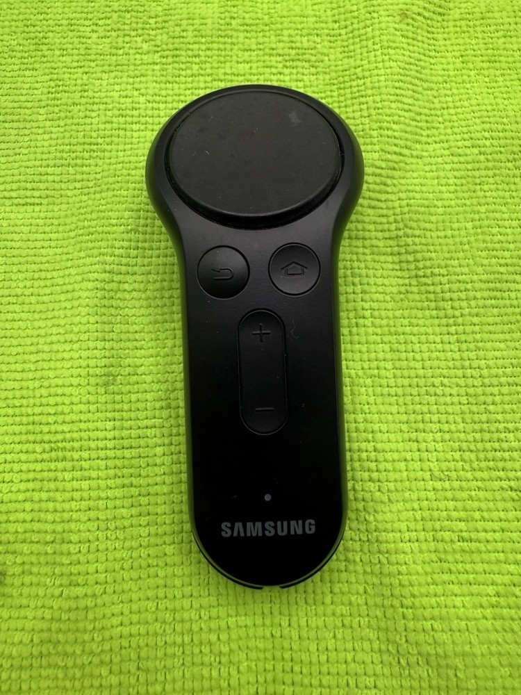 Samsung Gear VR Controller ET-YO324BBEGUS