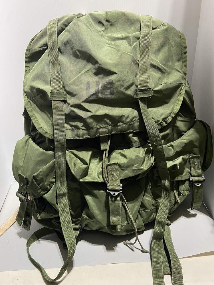 Field Pack Combat Nylon Large LC-1 Complete with Straps and Frame