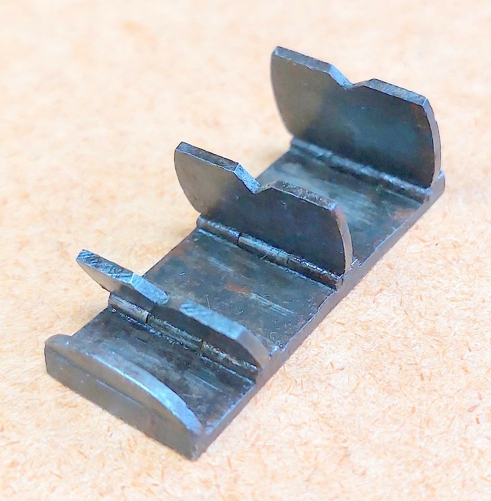 Vintage 3 leaf rifle sight