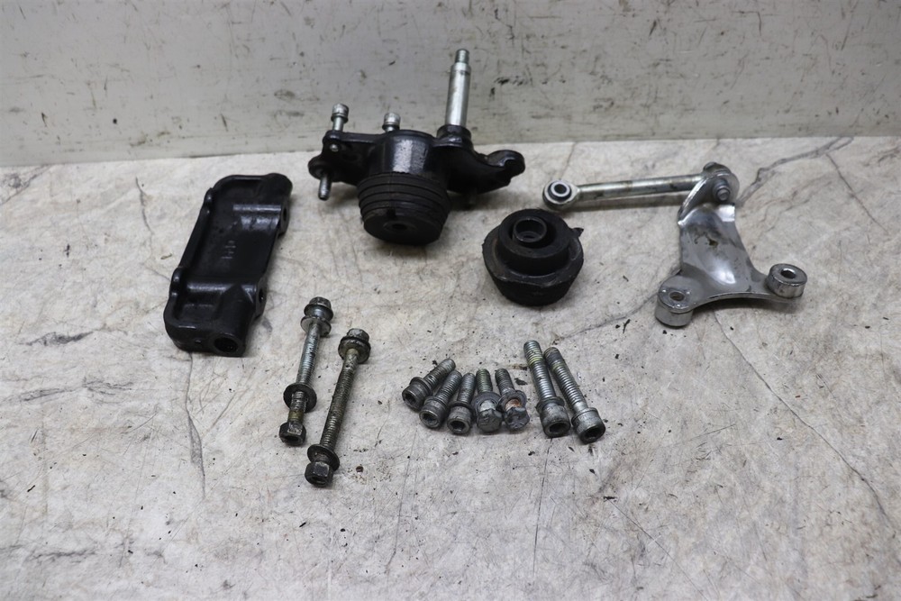 2009-2013 Harley Road Glide Engine Mounting Bolts & Brackets