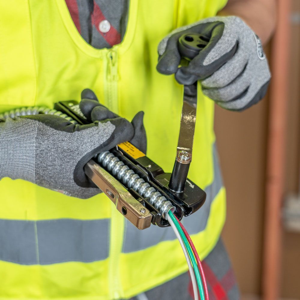 Klein Tools 53725 Armored and BX Cable Cutter