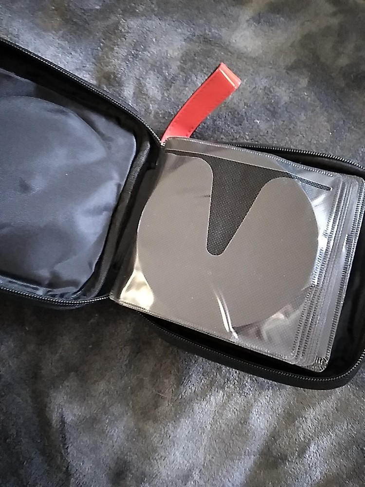Beyleg CD Wallet - Holds 32 Discs