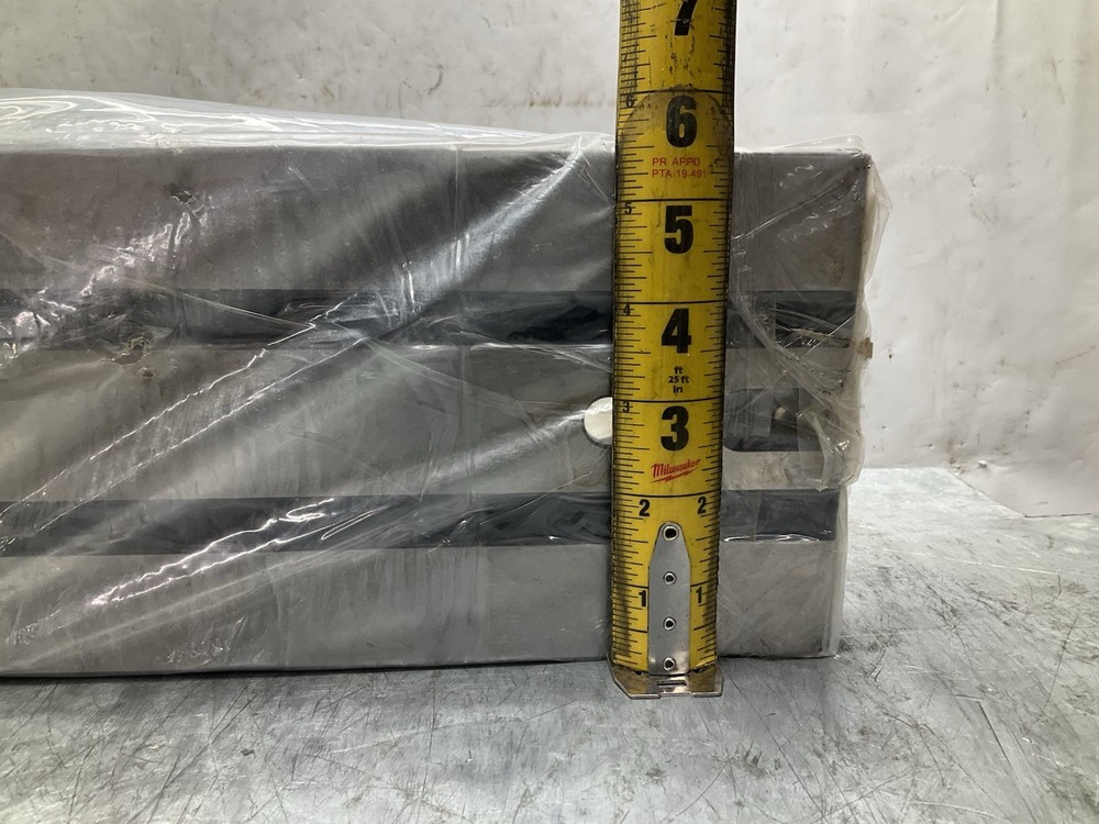 Dayton 38MN11 6" Milling Machine Vise CNC Opens 8"