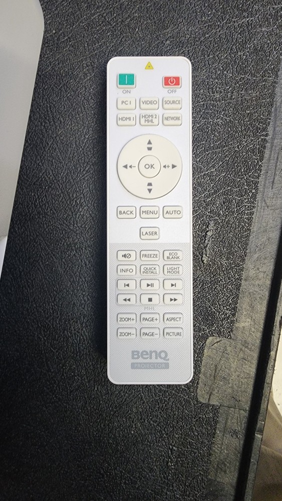 Benq Lw720 Laser Video Projector