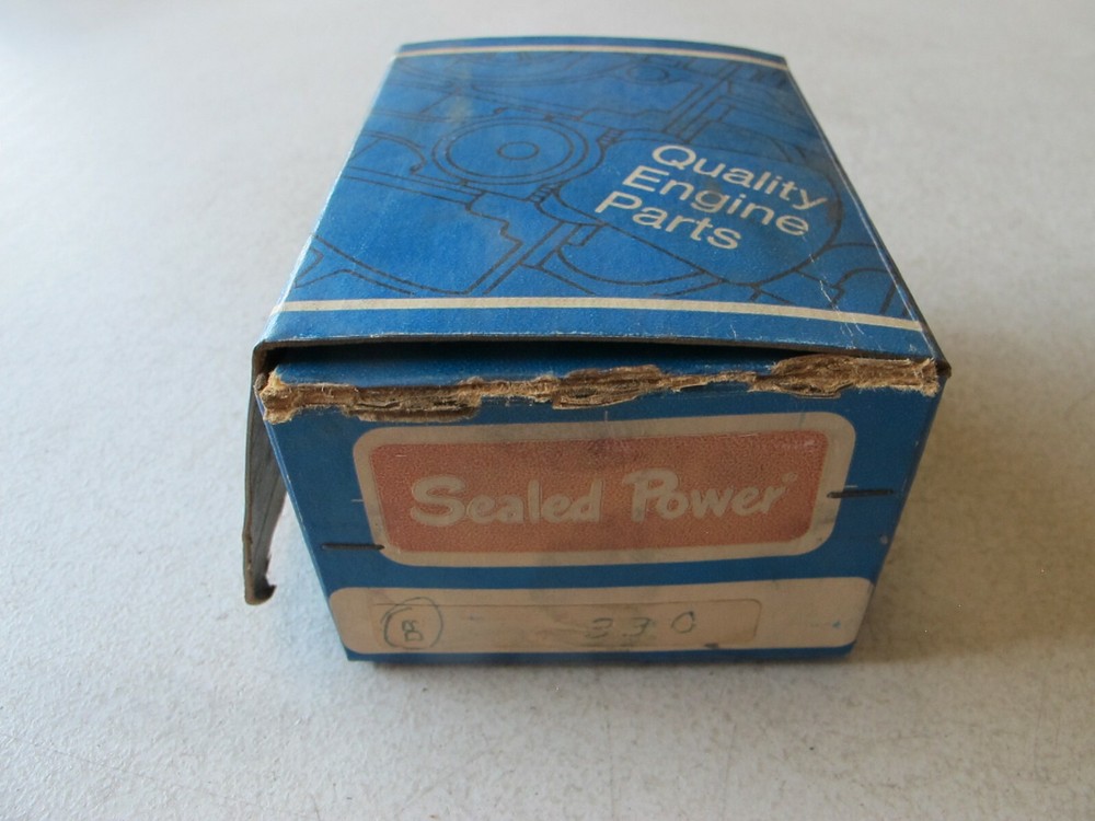 Sealed Power Engine Valve Guide 330 SET OF 8