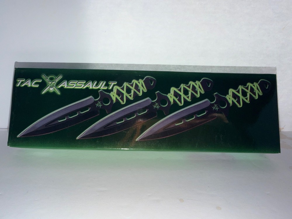 TacAssault throwing Knifes neon green