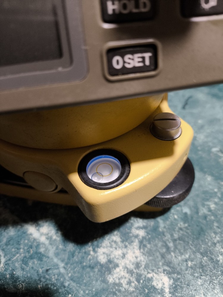 Topcon DT-05A digital Theodolite used