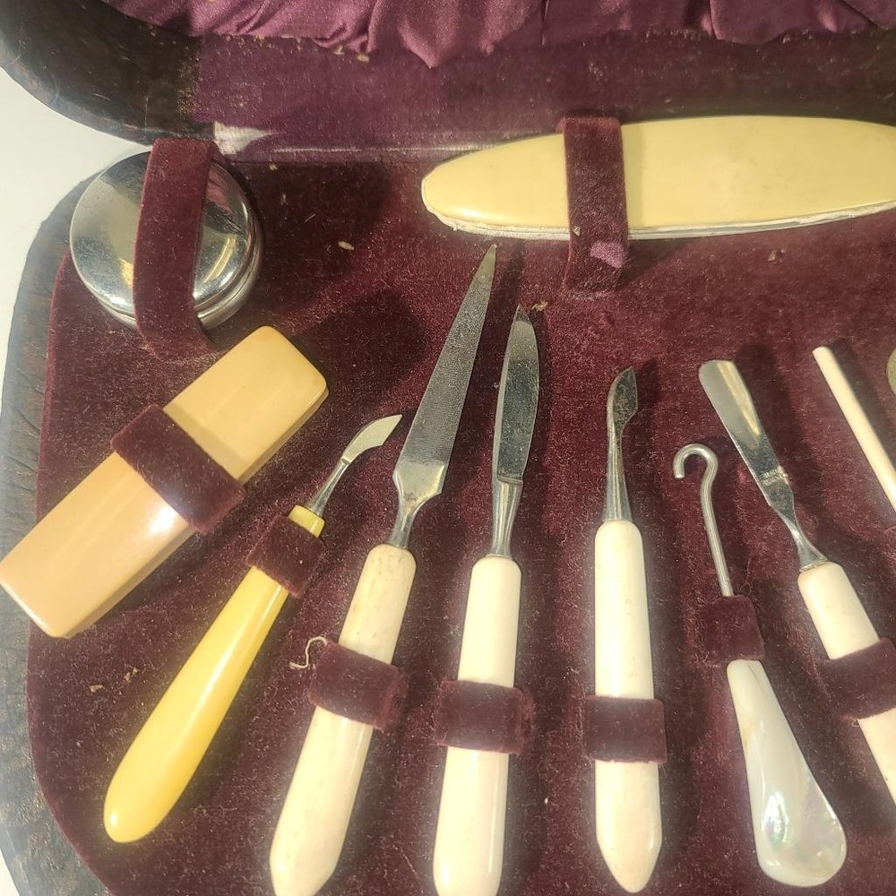 ANTIQUE GERMAN VICTORIAN MANICURE SET COMPLETE