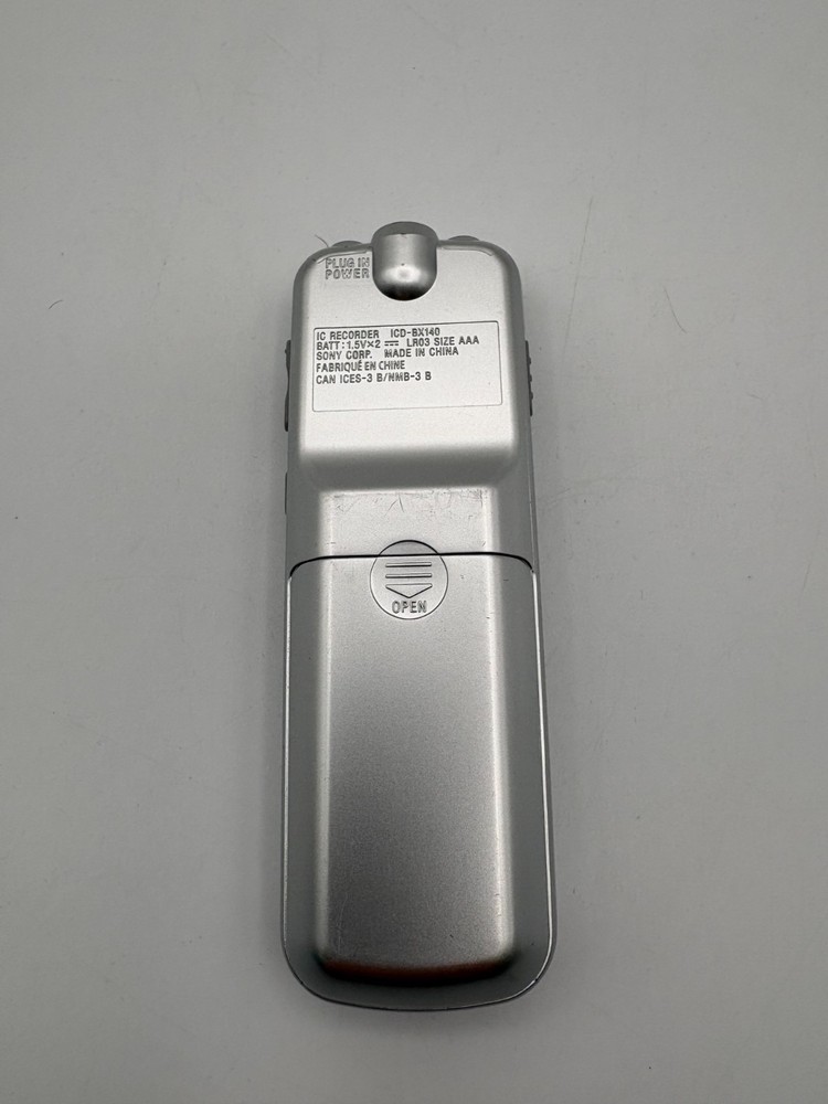 Sony ICD-BX140 4GB Digital Voice Recorder Compact Tested READ