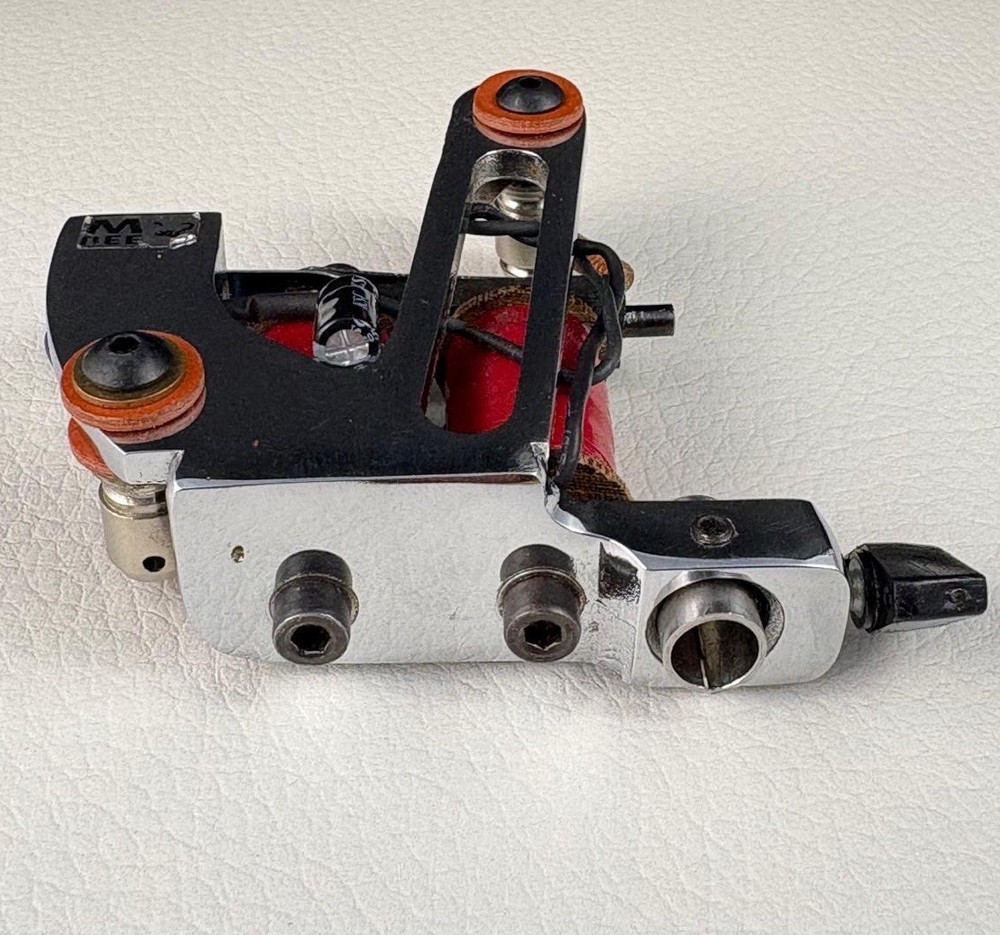 90’s Micky Bee 🐝 Shader Tattoo Machine
