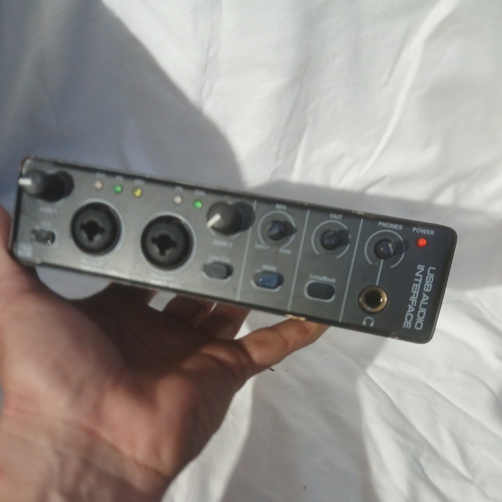 Audio Interface RHM 2 In 2 Out USB Audio Interface with 48V Phantom Power Tested