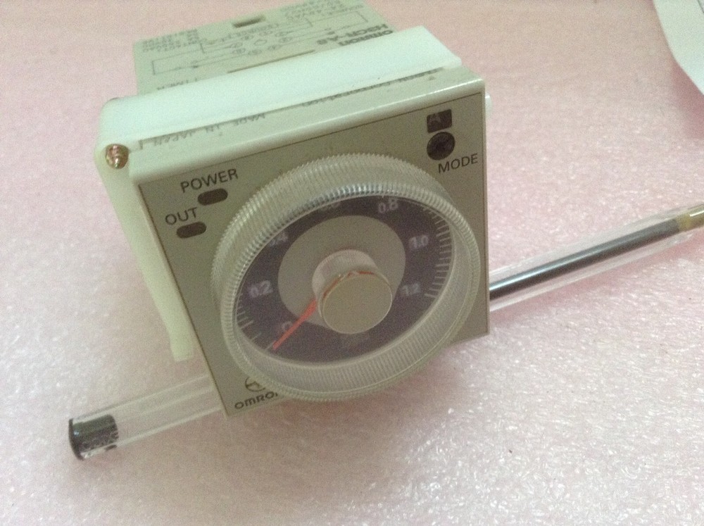 Omron H3CR-AB Timer 24-48 VAC