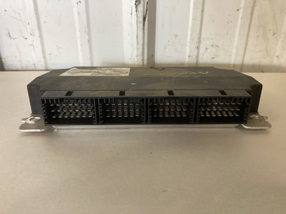 Volvo VNL Light Control Module - Used
