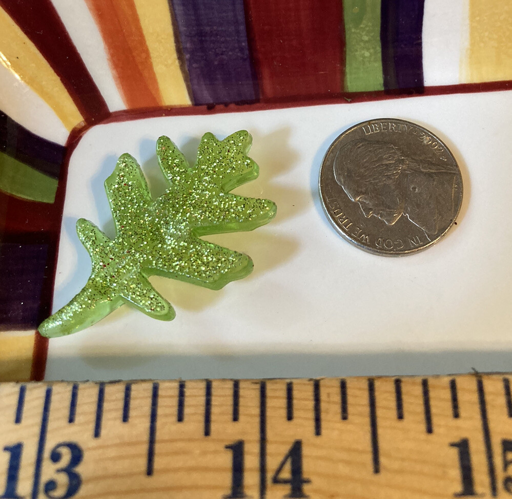 Artificial Sparkling Green Leaf 3D MAGNET Nature Fall Spring Fridge Prop FSGL