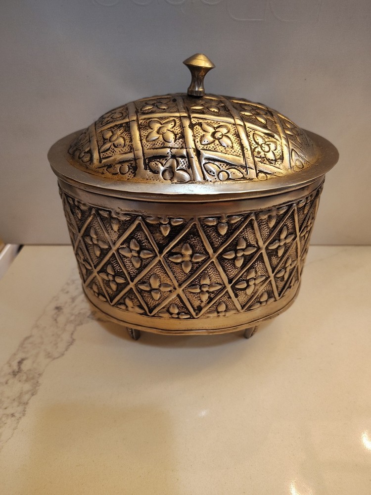 Silver Plate Salt Cellar Lidded Caddy Embossed India