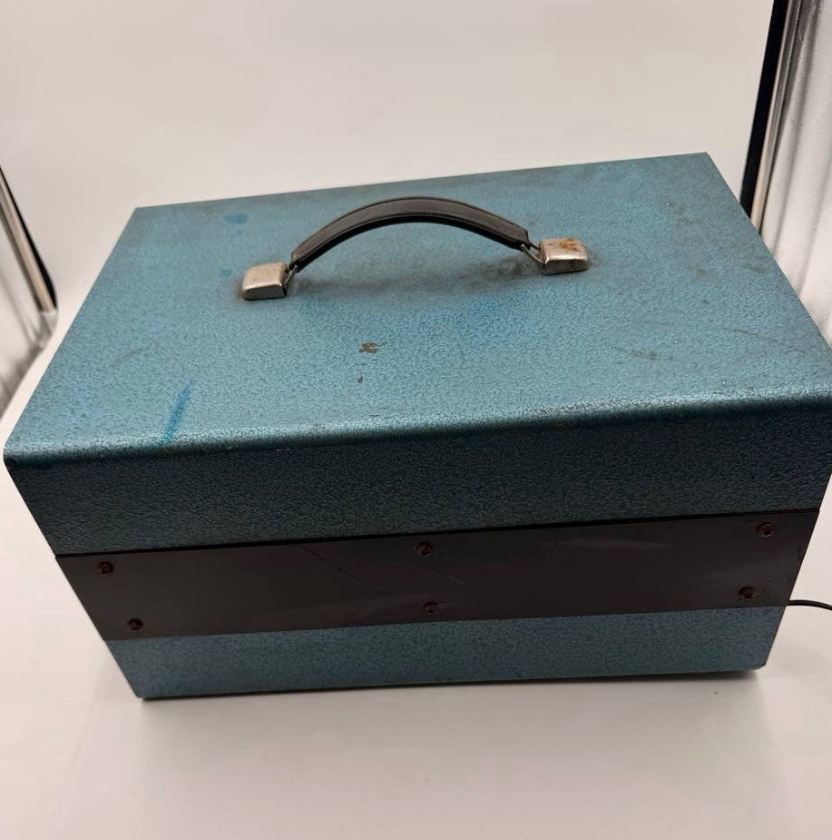 Vintage CONAR Model 251 Oscilloscope – Tested & Working