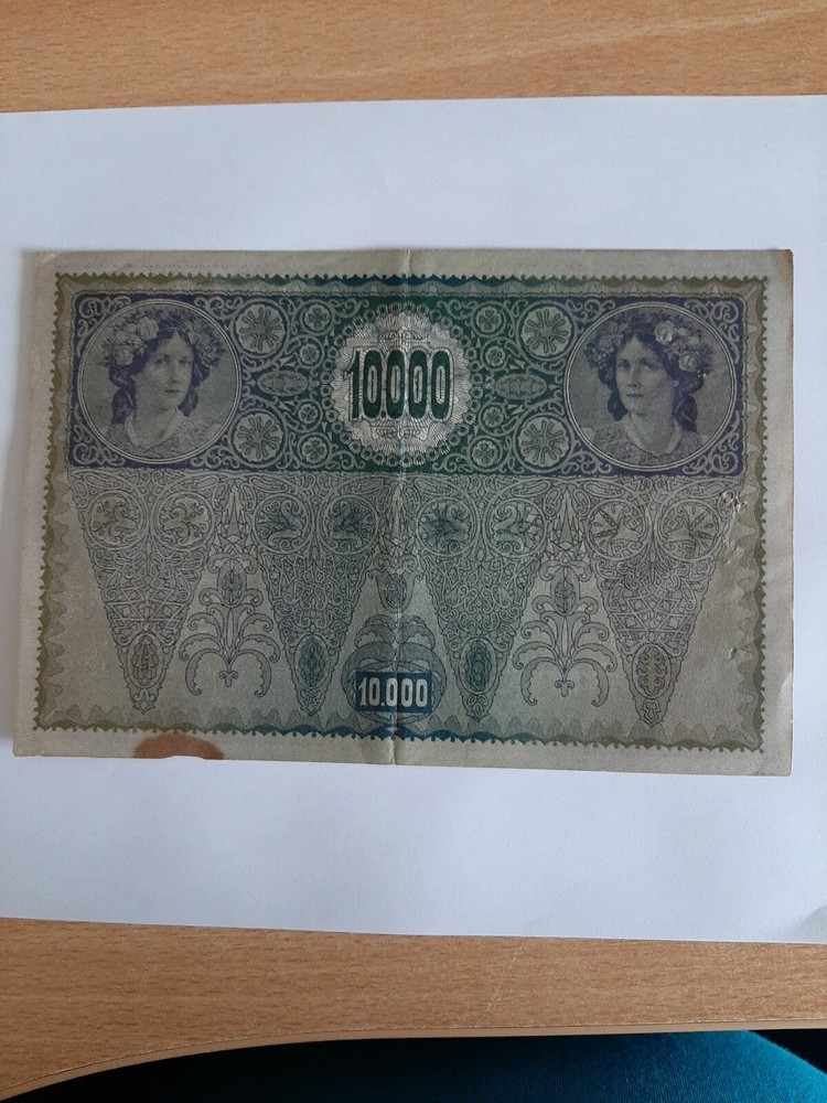 Hungarian 10000 Koronas 1918