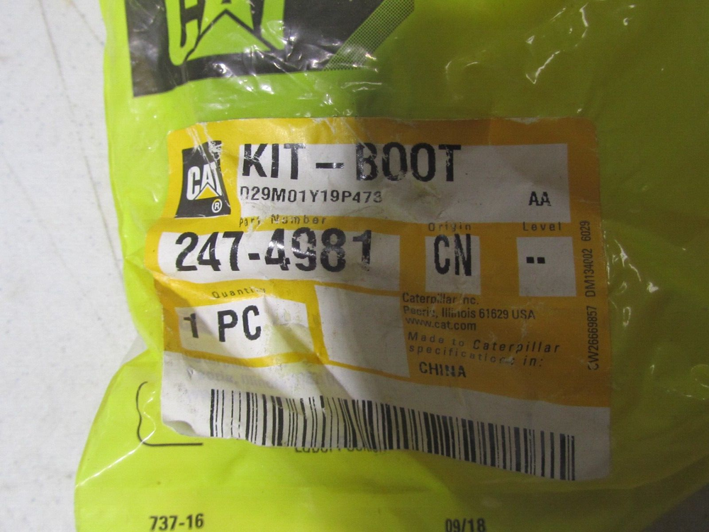 New Genuine Caterpillar 247-4981 BOOT KIT