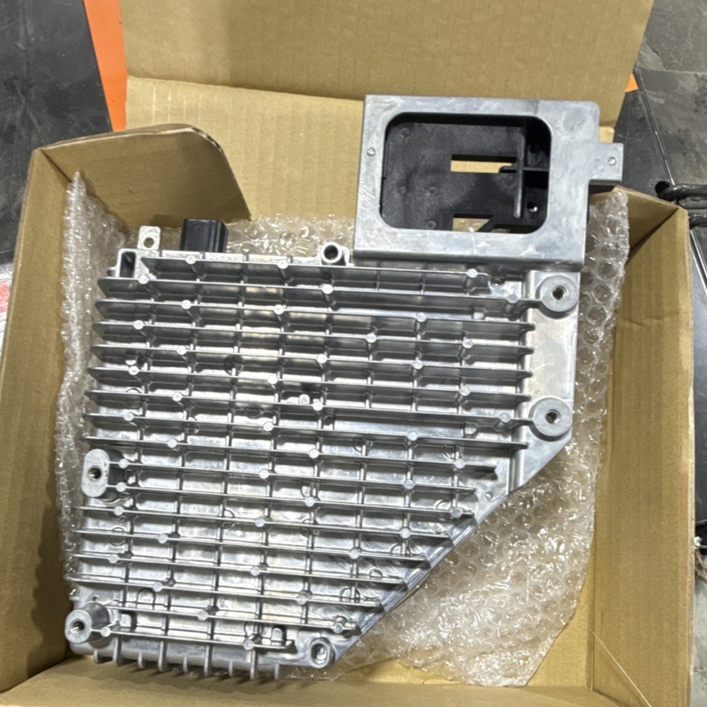 Mazda GJS5-67-Y60D Converter