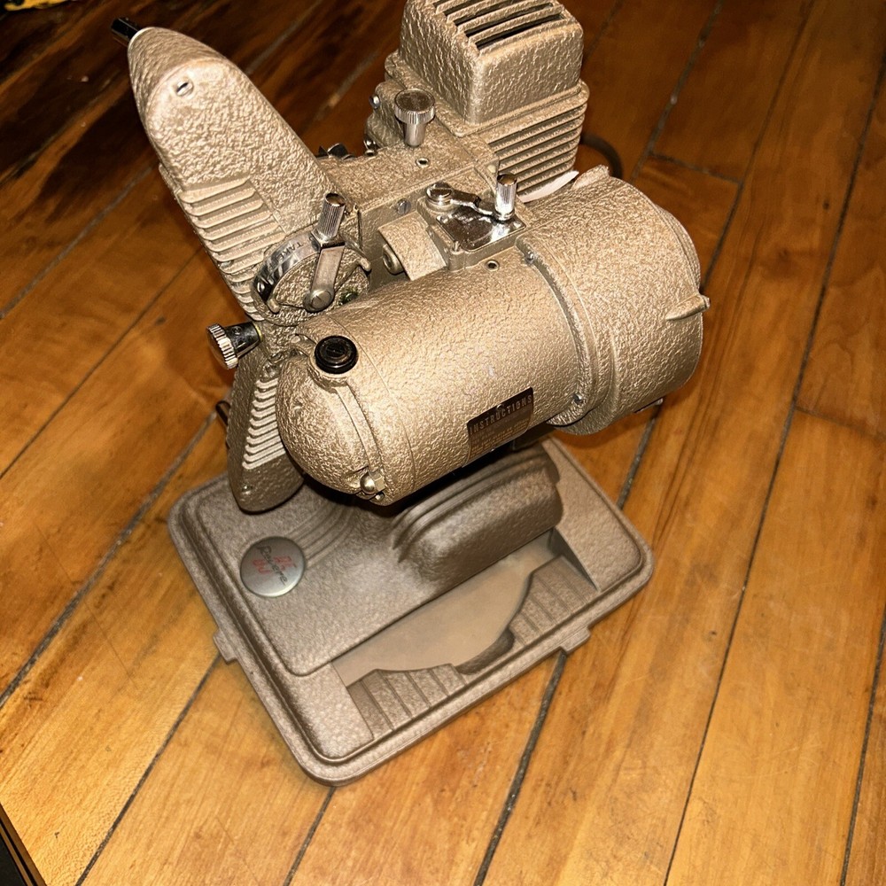 8mm Projector Revere Camera Company Model 85