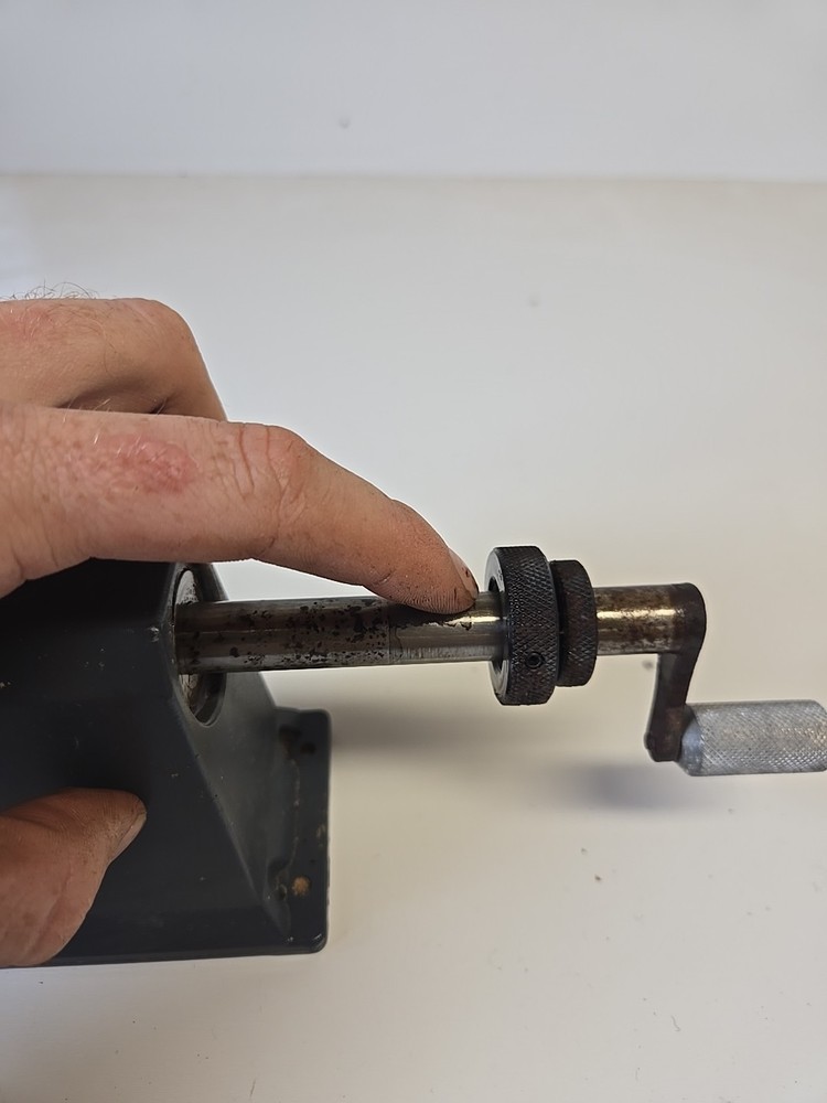 lyman universal case trimmer (Functional Poor Condition)