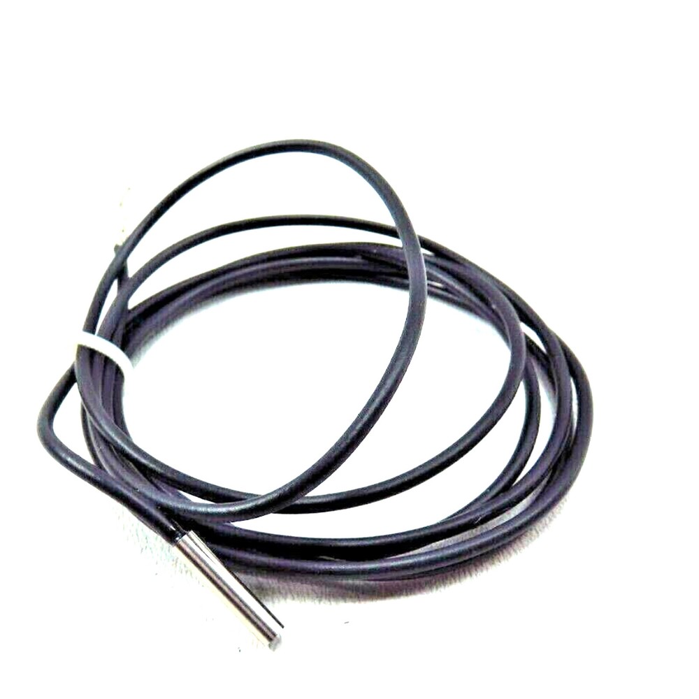 New In Box KEYENCE EH-303A EH303A Proximity Switch Sensor