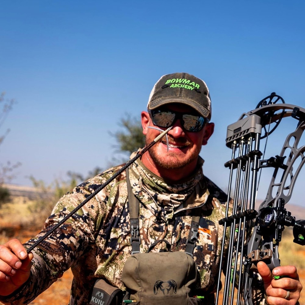 Fastest Deploying Broadhead with Bone Evasion Tech 125 Grain Black