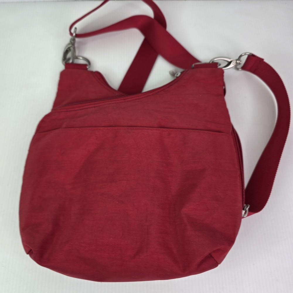 Baggallini Criss Cross Bag Red Medium Gray Interior Multi-Compartment Purse