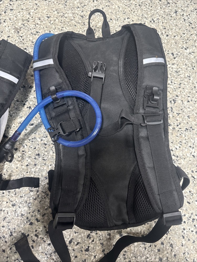 Water Buffalo 2 PACK Bundle - Road Runner Hydration Backpack w/2L Bladder EUC