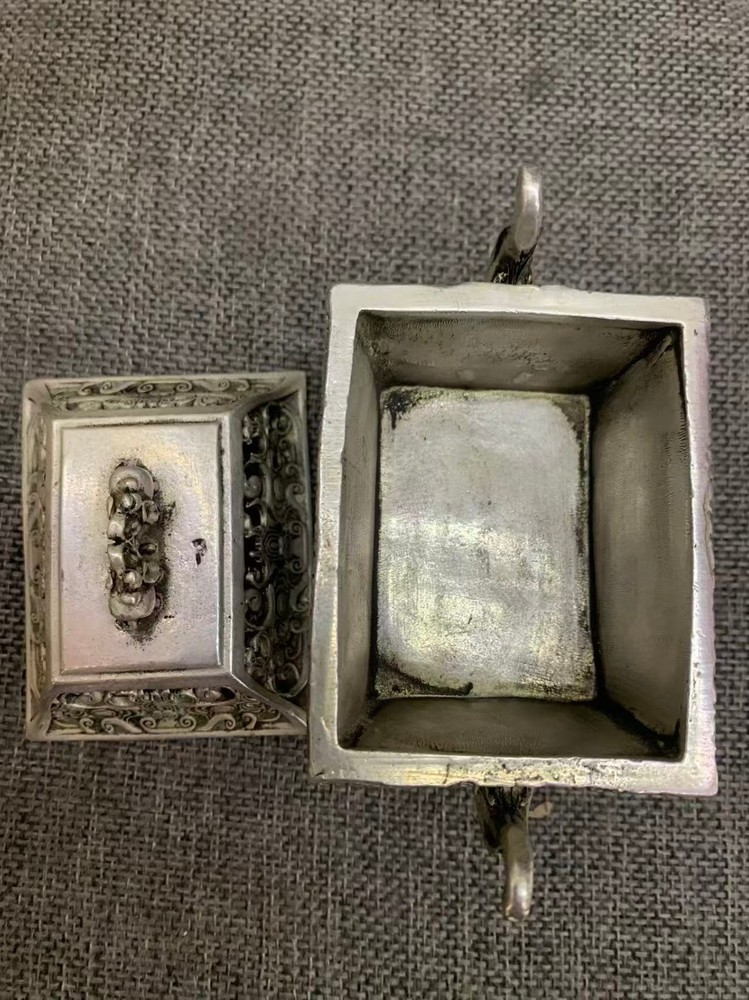 Wonderful Chinese Silver Hand Made Incense Burner !!!