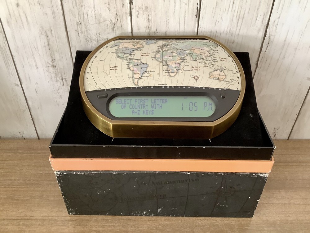Desktop Safari World Clock/ Calculator
