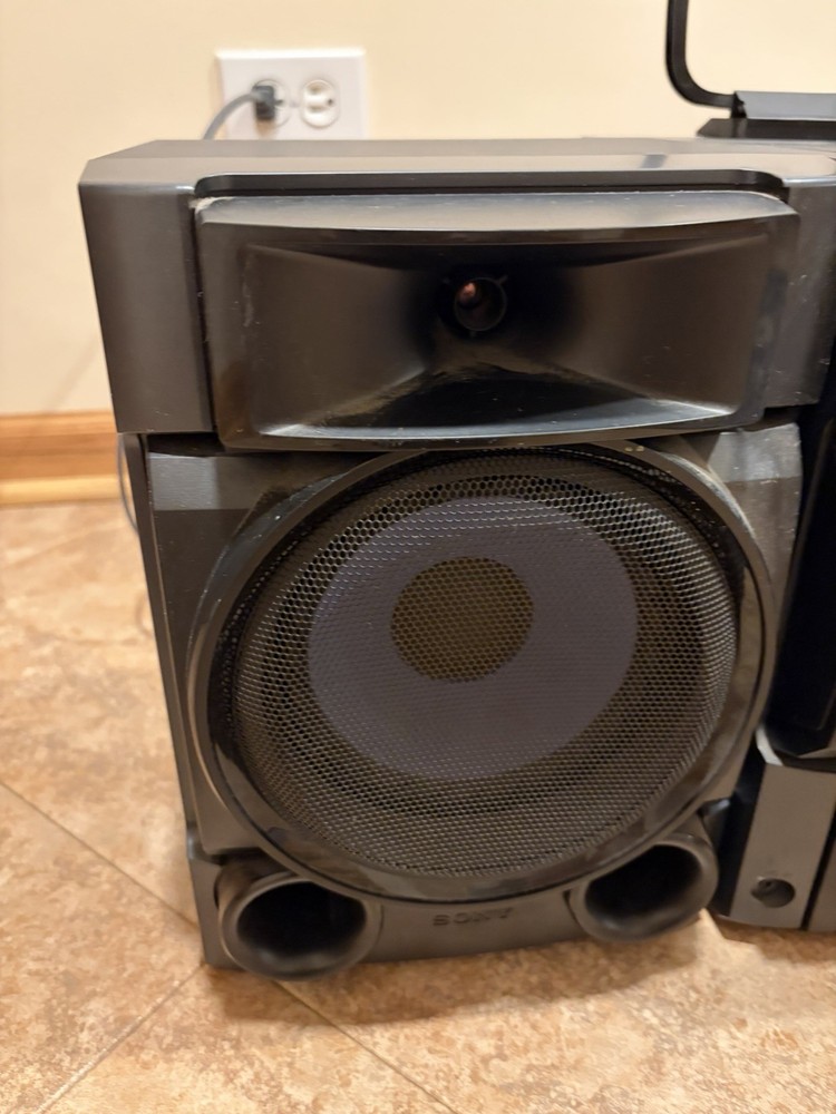 Sony MHC-EC709iP System CD AM-FM iPod Dock Stereo System Tested Works
