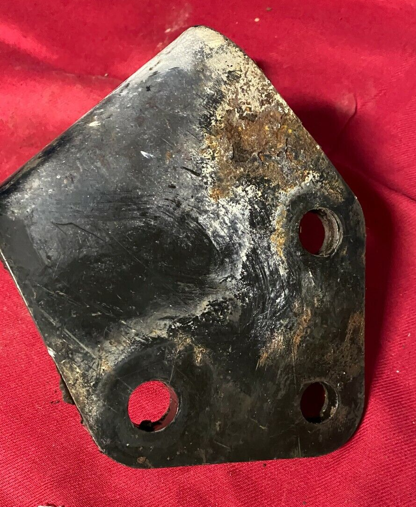 PACCAR MOUNT BRACKET SUPPORT A11 1635R,T660 ENGINE MOUNTS