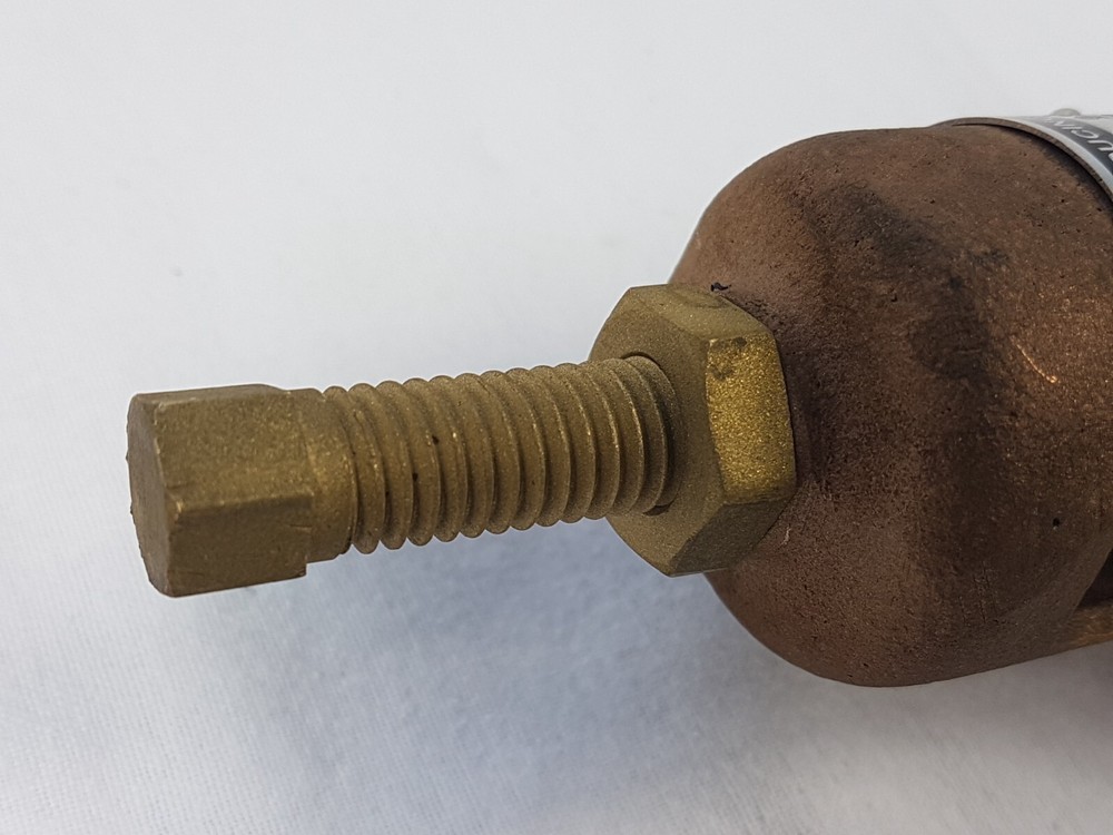 Mack 7938 Brass Valve Series B1 - 276 kPa - 25mm - 1-1/4 inch port - Unused