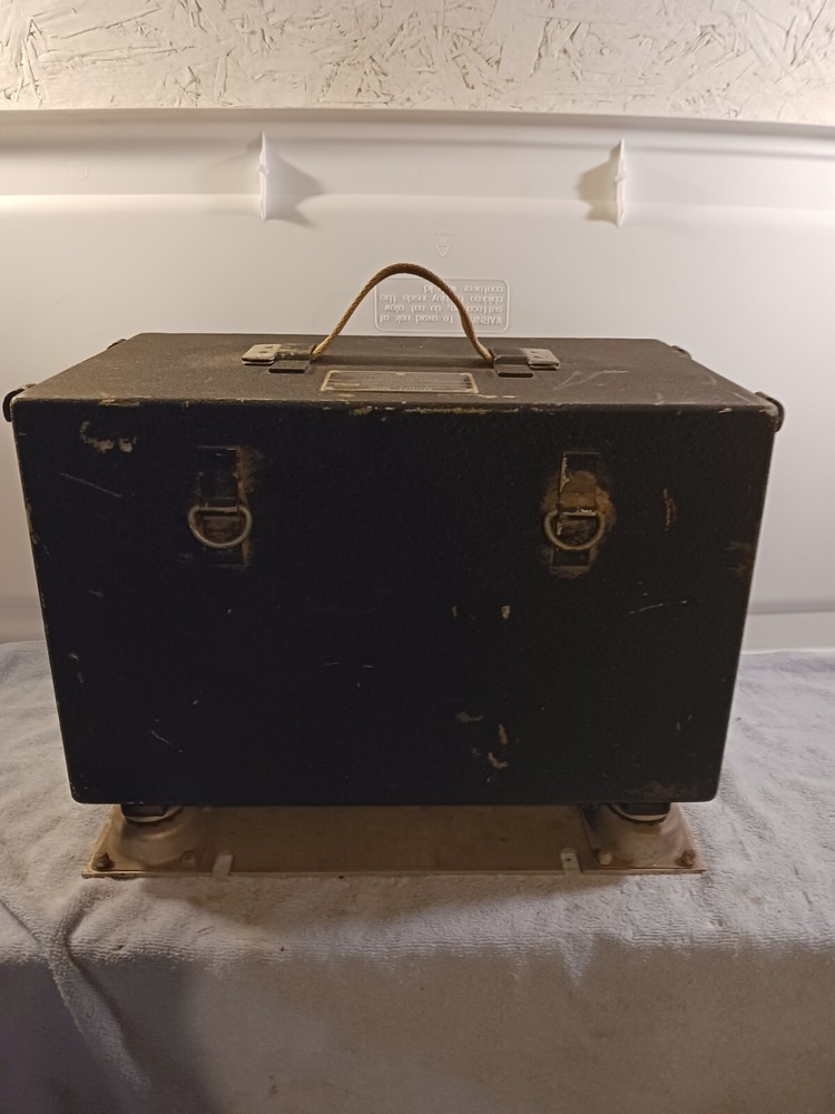 COLLINS MODEL MBF RECEIVER & TRANSMITTER NAVY RADIO #43