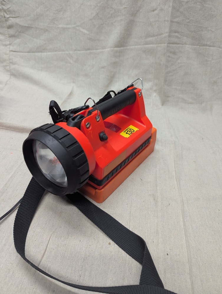Streamlight LiteBox EMS Firefighter Flashlight With Charger
