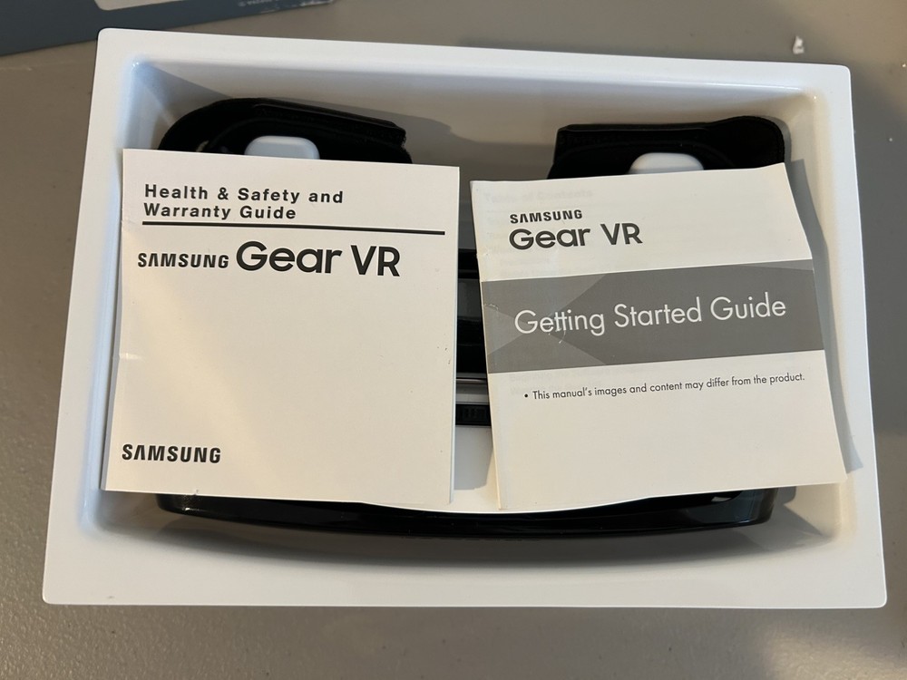 Samsung Gear VR Powered by Oculus Not Tested