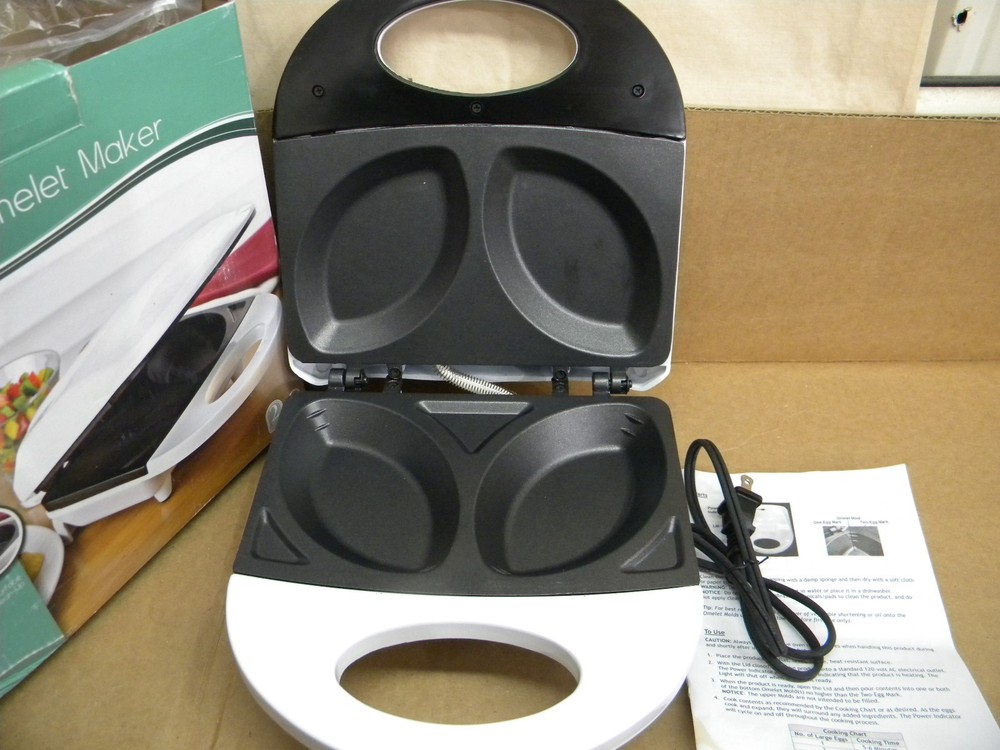 Kitchen Gourmet Two-Serving Omelet Maker Model# SW-086 White NIB