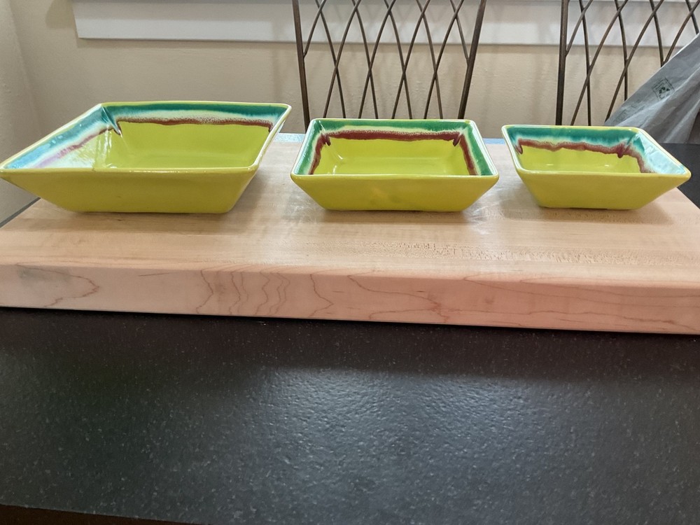 Californa Pottery Lime Green Square Nesting Dishes
