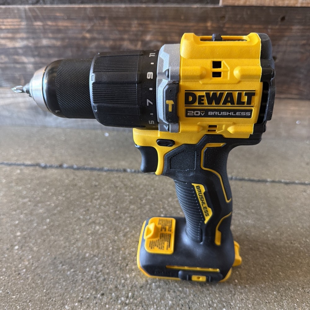DeWalt DCD799 20V MAX Brushless 1/2” Cordless Drill Driver Tool Only Used