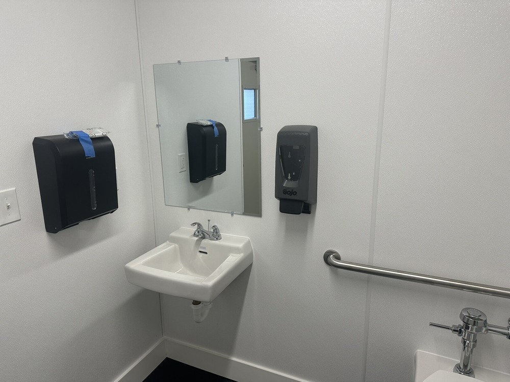 Restroom shipping container Conex Portable bathroom