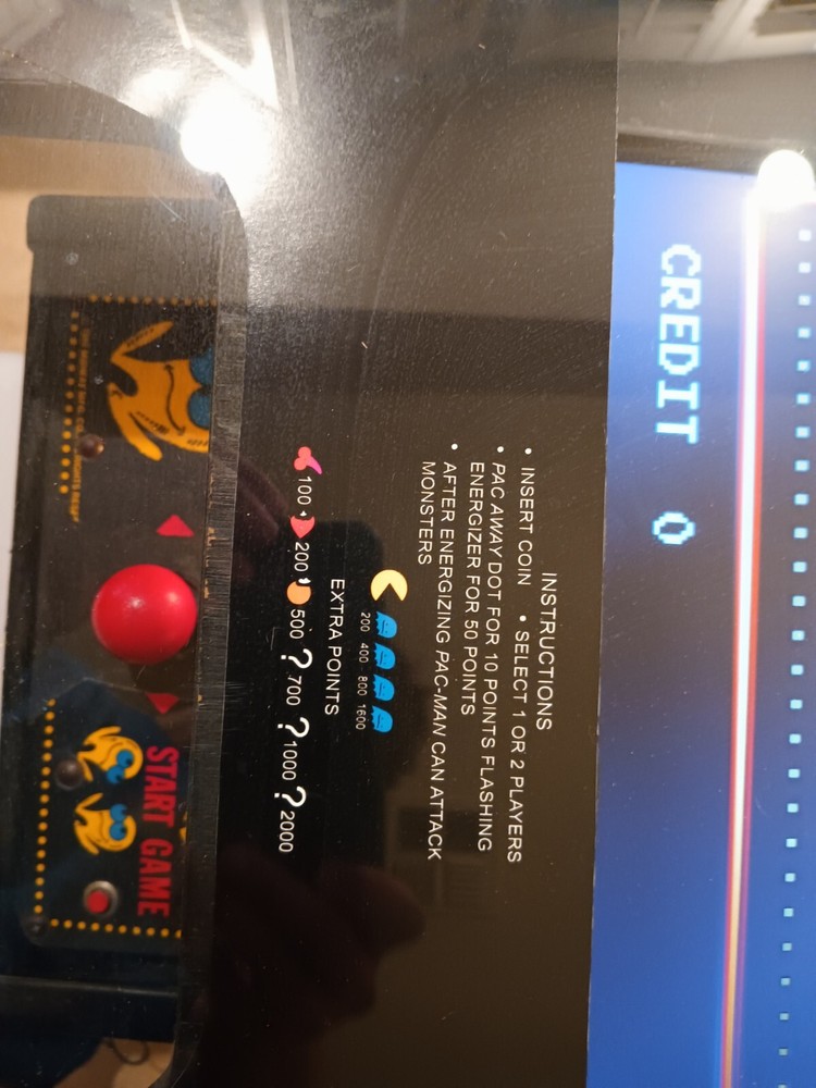 MS PAC-MAN ARCADE MACHINE COCKTAIL TABLE