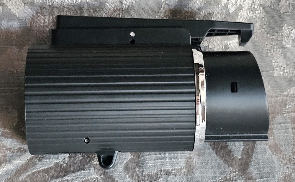 Mavulo Tesla to J1772 Charging Adapter